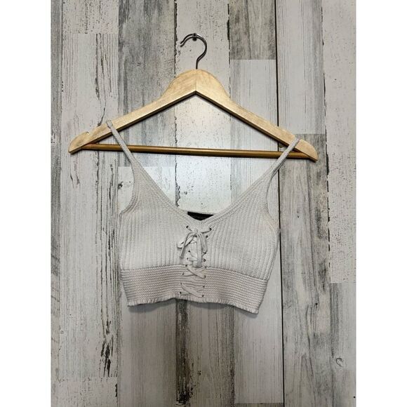 White crop top - Picture 2 of 5